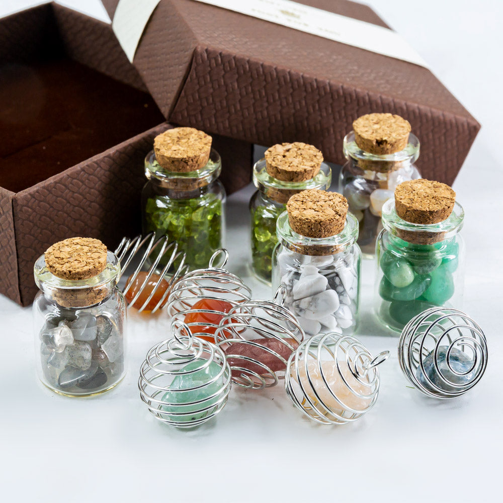 Bottle Crystal + Spring Pendant 【Gift Box】